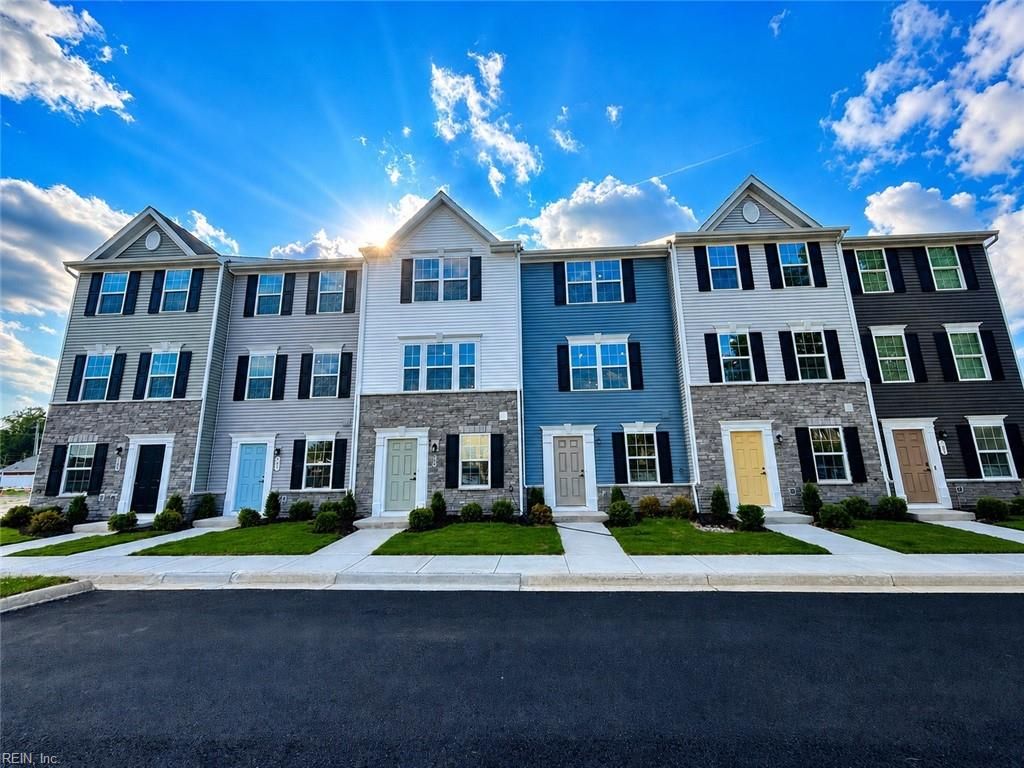 130 Shipwright LN, Suffolk, VA 23434