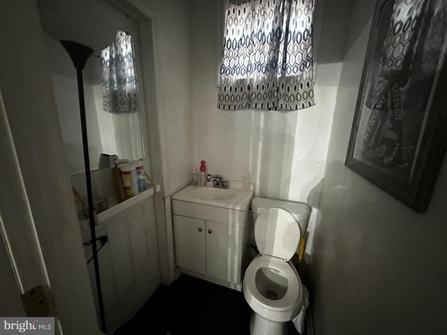 5004-00 OLD YORK RD, Philadelphia, PA 19141
