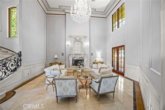 328 N Terrace View Drive, Monrovia, CA 91016