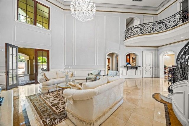 328 N Terrace View Drive, Monrovia, CA 91016