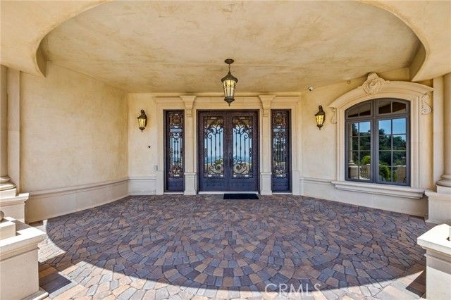 328 N Terrace View Drive, Monrovia, CA 91016