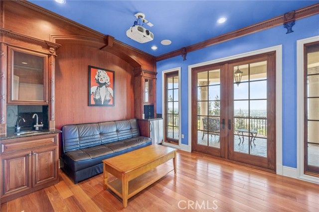 328 N Terrace View Drive, Monrovia, CA 91016