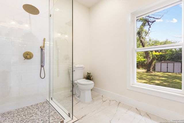 705 E Woodlawn, San Antonio, TX 78212