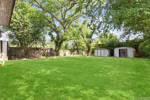 705 E Woodlawn, San Antonio, TX 78212