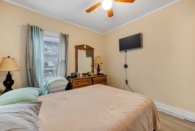20 Mott St, Worcester, MA 01604