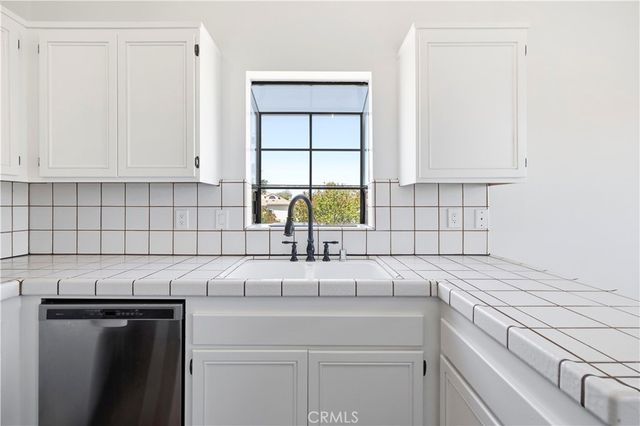 18102 Erik Court 554, Canyon Country, CA 91387