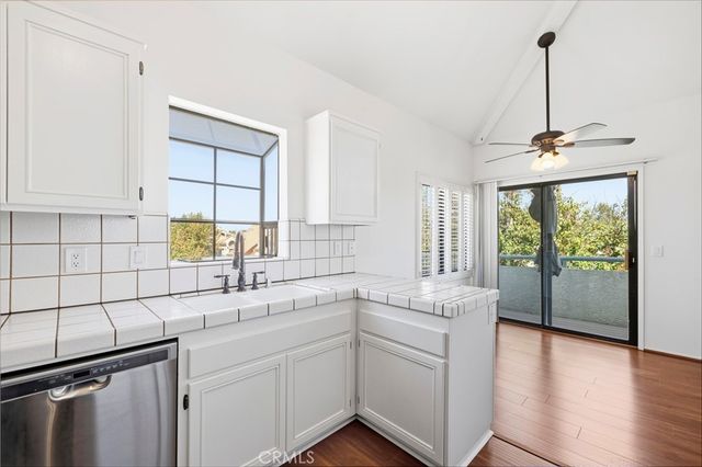 18102 Erik Court 554, Canyon Country, CA 91387