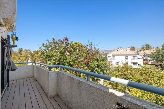 18102 Erik Court 554, Canyon Country, CA 91387