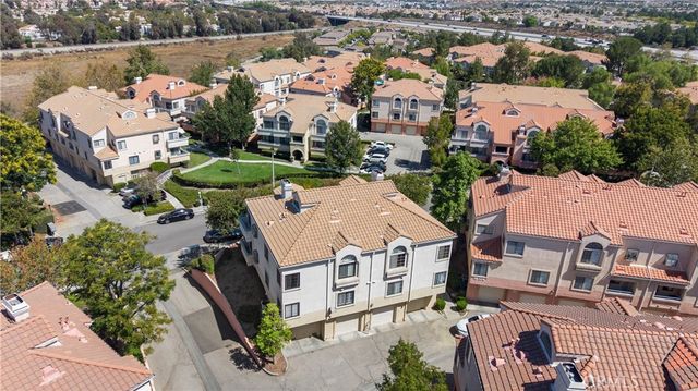 18102 Erik Court 554, Canyon Country, CA 91387