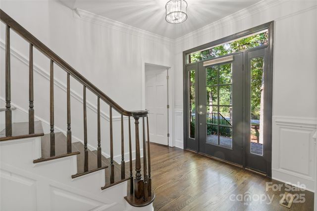 8503 Foxbridge Drive 16, Matthews, NC 28104