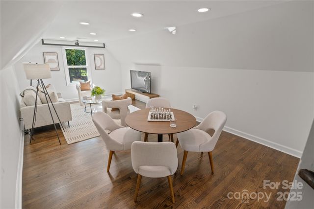 8503 Foxbridge Drive 16, Matthews, NC 28104