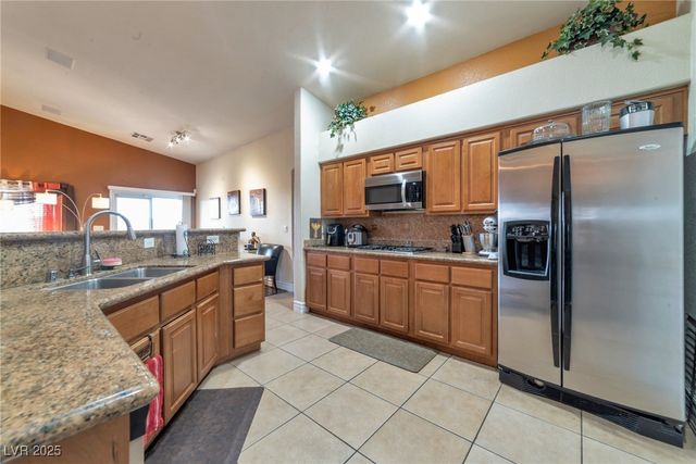 8335 Browns Mountain Court, Las Vegas, NV 89131