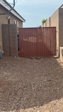 8335 Browns Mountain Court, Las Vegas, NV 89131