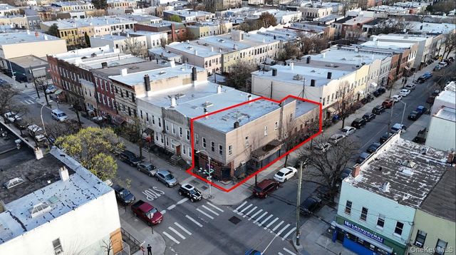 552 Grandview Avenue, Ridgewood, NY 11385
