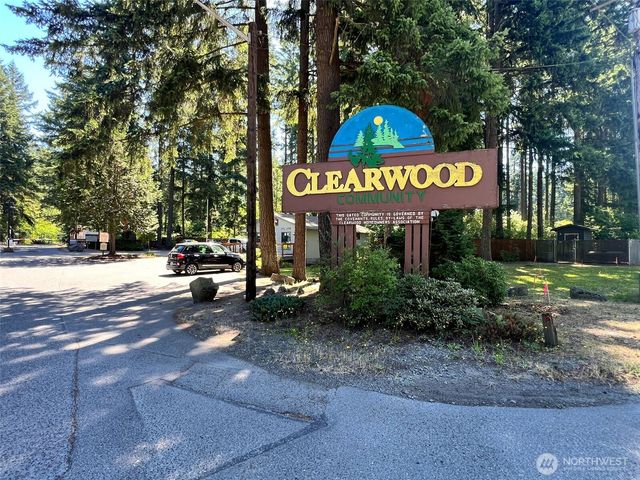 17504 Loop Lane SE, Yelm, WA 98597