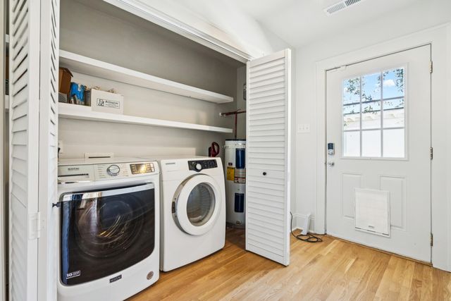 874 Ashley Avenue, Charleston, SC 29403