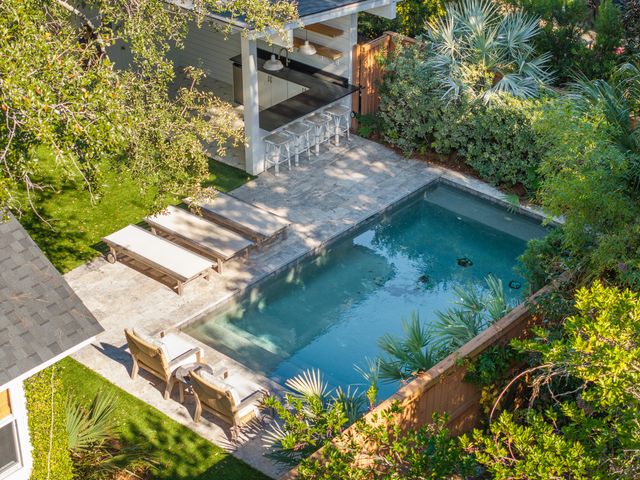 874 Ashley Avenue, Charleston, SC 29403