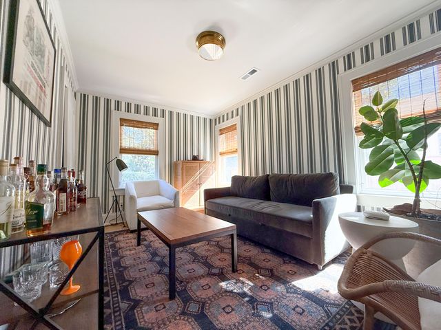 874 Ashley Avenue, Charleston, SC 29403