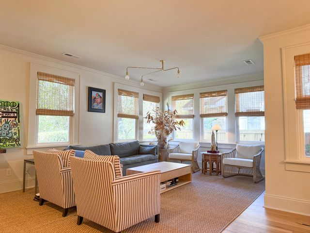 874 Ashley Avenue, Charleston, SC 29403