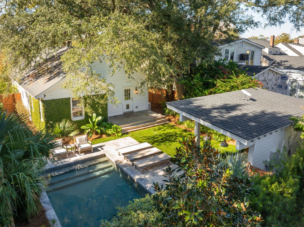 874 Ashley Avenue, Charleston, SC 29403