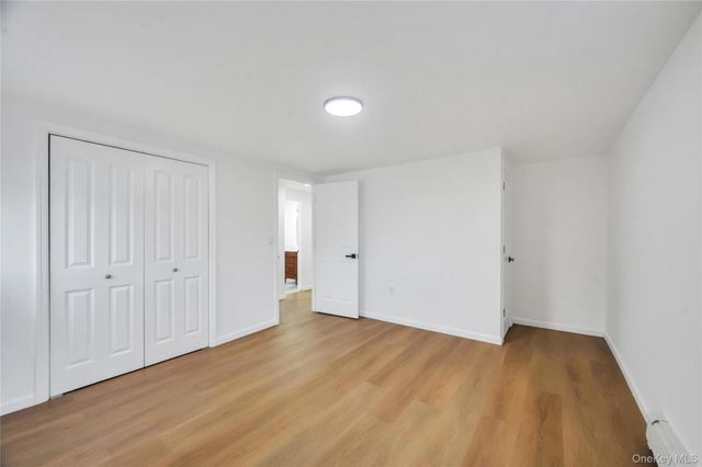 82 Scooter Lane, Hicksville, NY 11801