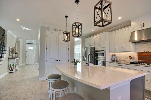 10563 PIEDRA DR, Palmetto, FL 34221