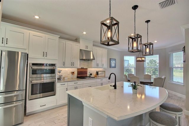 10563 PIEDRA DR, Palmetto, FL 34221