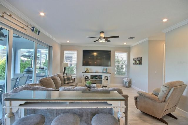 10563 PIEDRA DR, Palmetto, FL 34221