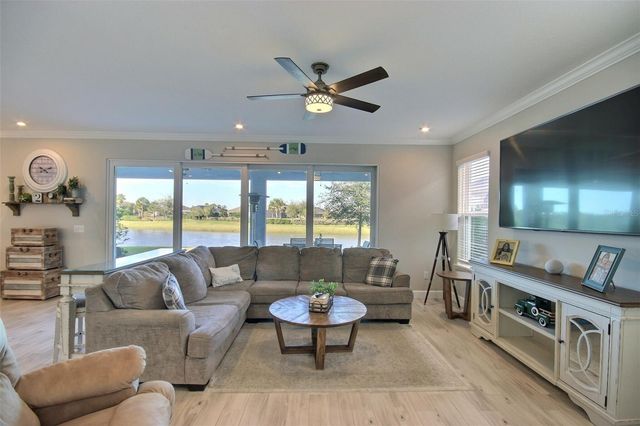 10563 PIEDRA DR, Palmetto, FL 34221