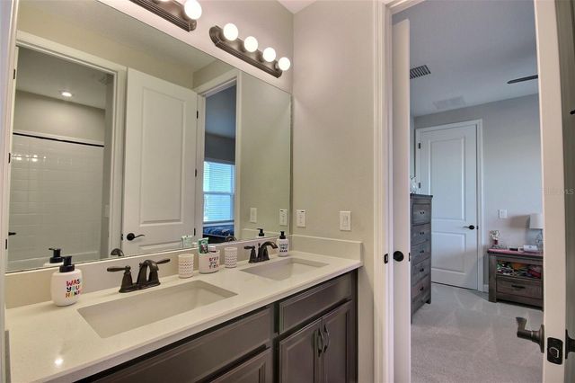 10563 PIEDRA DR, Palmetto, FL 34221