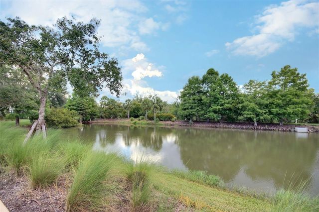 10563 PIEDRA DR, Palmetto, FL 34221