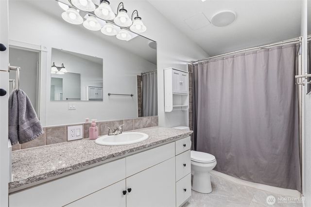 5318 NW 304th Street, Ridgefield, WA 98642