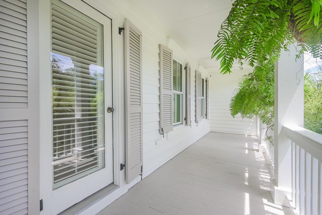 112 Middle Street, Mount Pleasant, SC 29464
