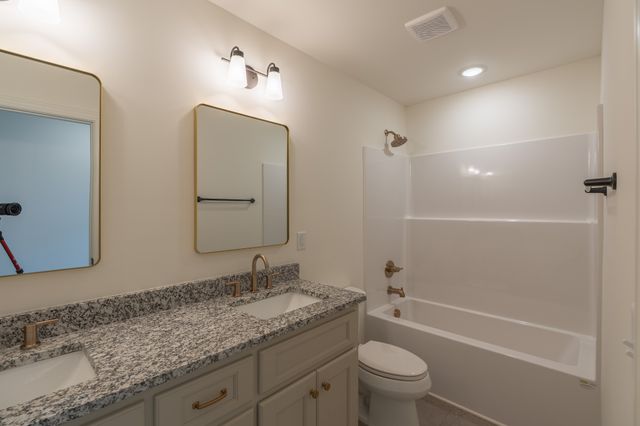 347 Estates Drive, Smithville, TN 37166