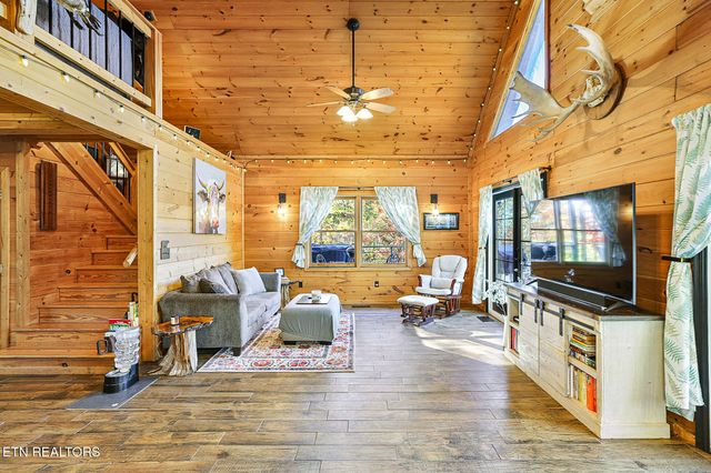 3201 Ballplay Rd, Madisonville, TN 37354