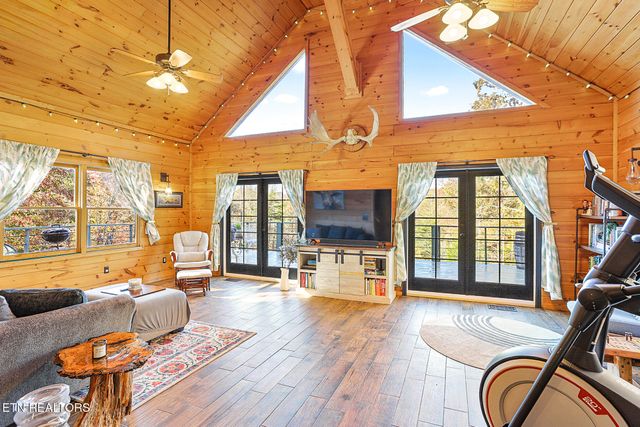 3201 Ballplay Rd, Madisonville, TN 37354