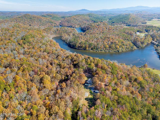 3201 Ballplay Rd, Madisonville, TN 37354