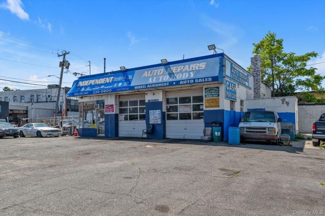 708 Burnside Avenue, Inwood, NY 11096