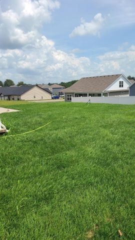 168 NE Whitley Way, Georgetown, KY 40324