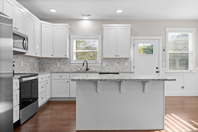 537 Lullwater Road, Chattanooga, TN 37405