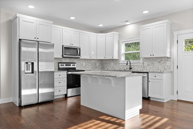 537 Lullwater Road, Chattanooga, TN 37405