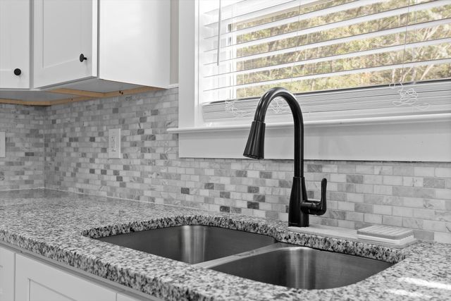 537 Lullwater Road, Chattanooga, TN 37405