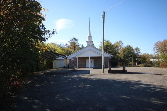 295 Shadden Rd., Tellico Plains, TN 37385