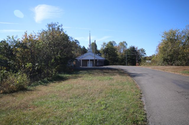 295 Shadden Rd., Tellico Plains, TN 37385