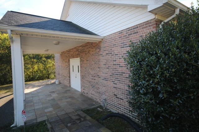 295 Shadden Rd., Tellico Plains, TN 37385