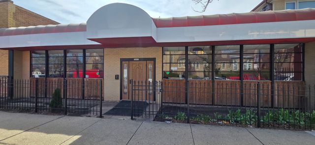 5443-45 W Diversey Avenue, Chicago, IL 60639