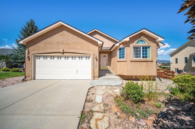 15704 Paiute Circle, Monument, CO 80132