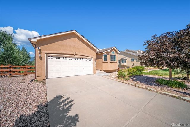 15704 Paiute Circle, Monument, CO 80132