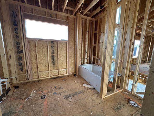 2610 W Bonnie Lane, Rogers, AR 72758