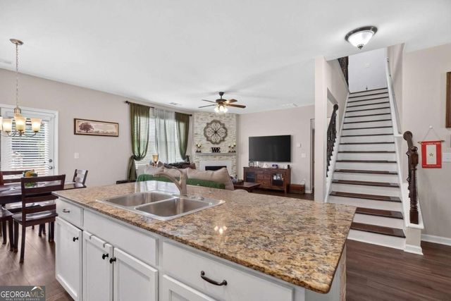 408 Aviary Lane, Dallas, GA 30132